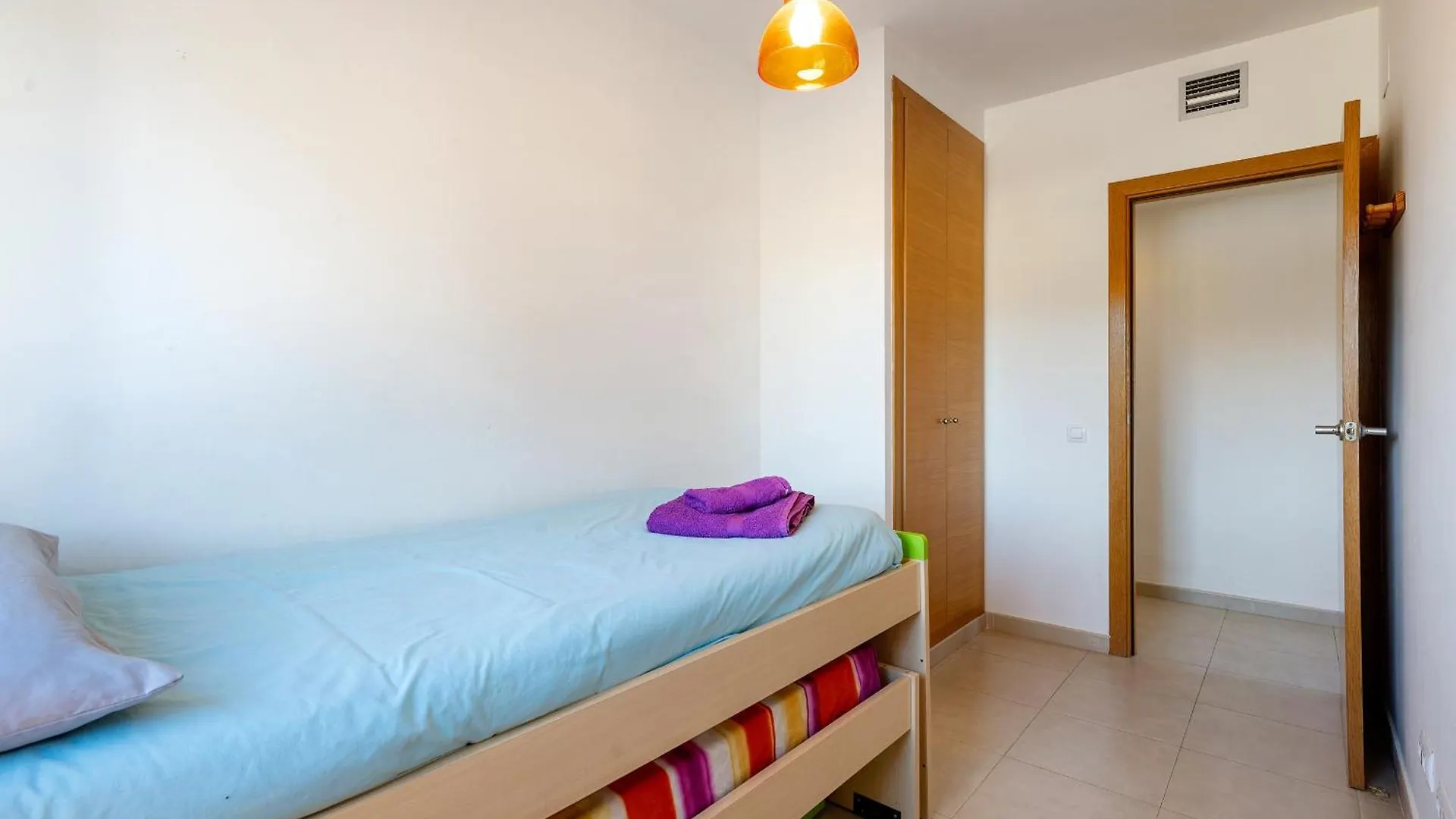 Hauzify I Apartament Oliveres Hospitalet De L'Infant